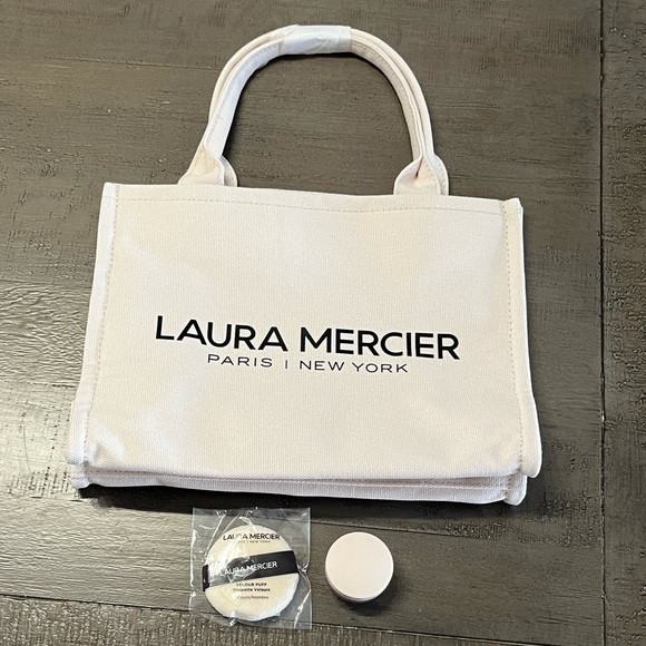 Laura Mercier Tote With Mini Translucent Loose Powder-NWT - Picture 1 of 10